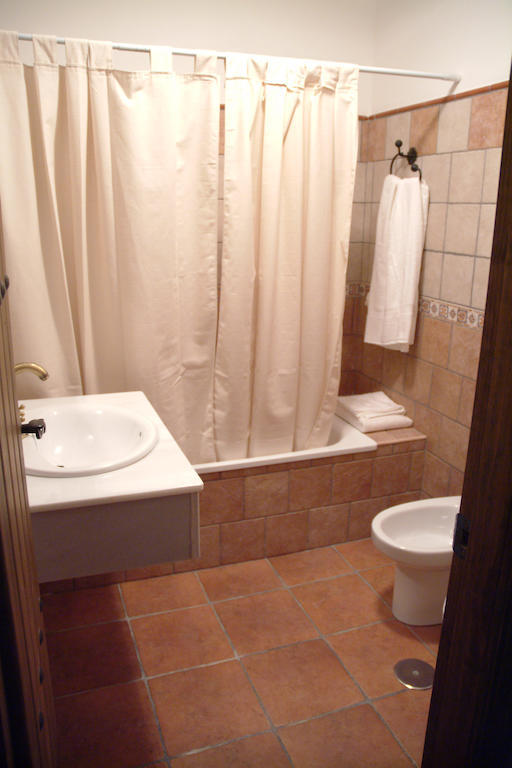 Casa Maika Hotel Montoro Kamer foto